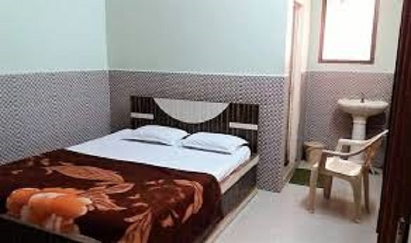 Hotel Indrapuri 4