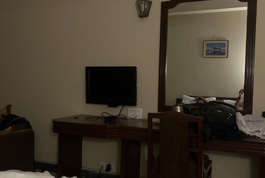 Hotel Mahadev International