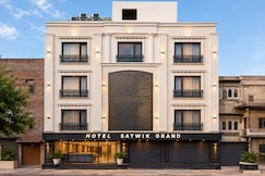 Hotel Satwik Grand, Amritsar