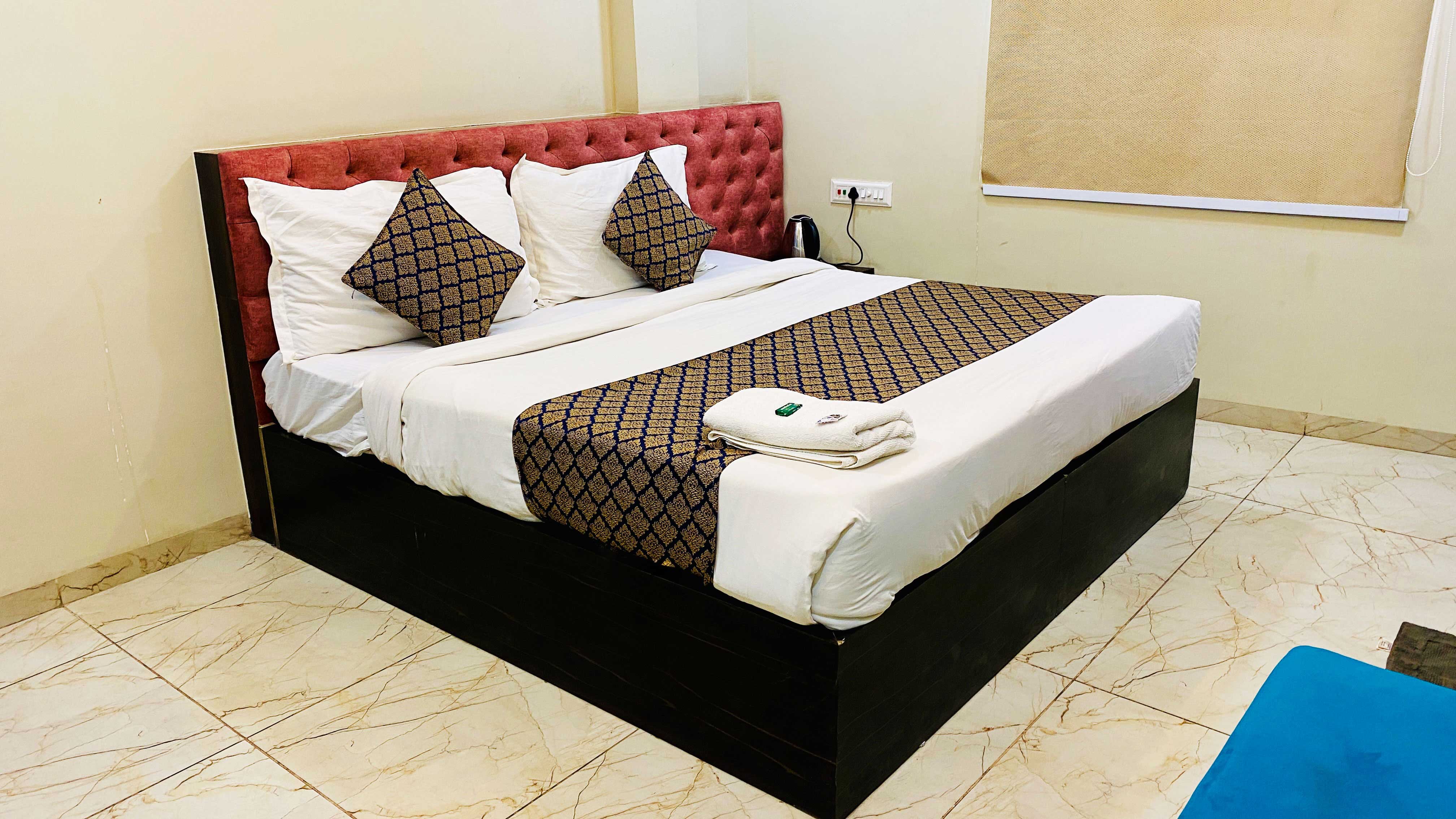 Hotel Mura Indore - Tap to explore photos