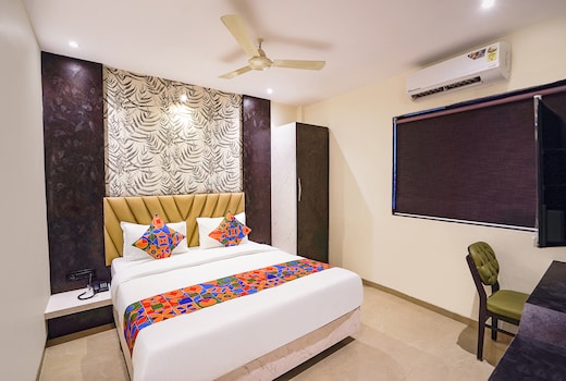 FabHotel Well Back