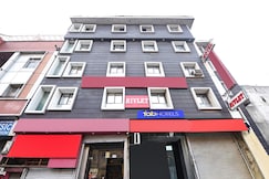 FabHotel The Rivlet Centre, Delhi