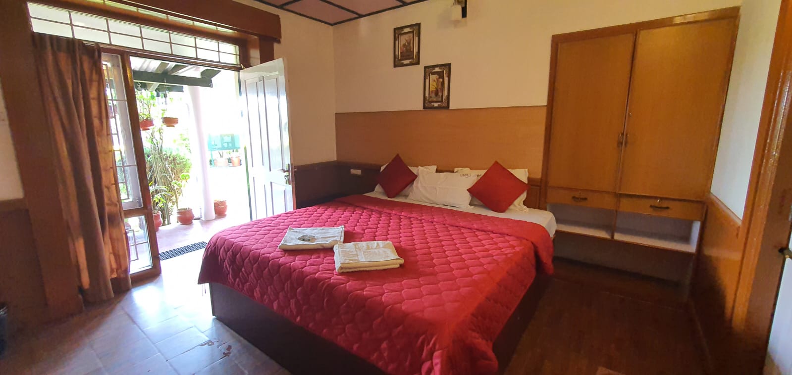Abu Residency Kodaikanal - Tap to explore photos