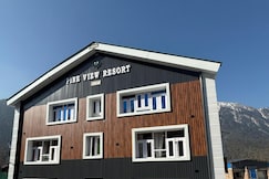 Pine View Resort, Pahalgam