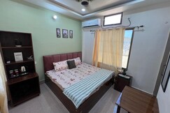 Atithi Sharanam HomeStay Near Ram Mandir Ayodhya With Free Wifi & Parking, Ayodhya
