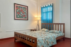 Pondy Blues - Heritage Town Near To Beach, Gingee