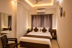 Hotel The One, Rajkot