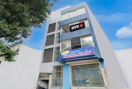 Hotel O Nidhivan palace
