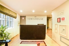 Townhouse Varthur Main Road Near Nexus Whitefield (The Forum Neighbourhood Mall), Bangalore