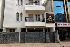CosyCove AC Dormitory, Cochin