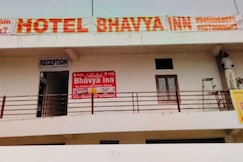 Hotel O Bhavya Inn, Misrikh