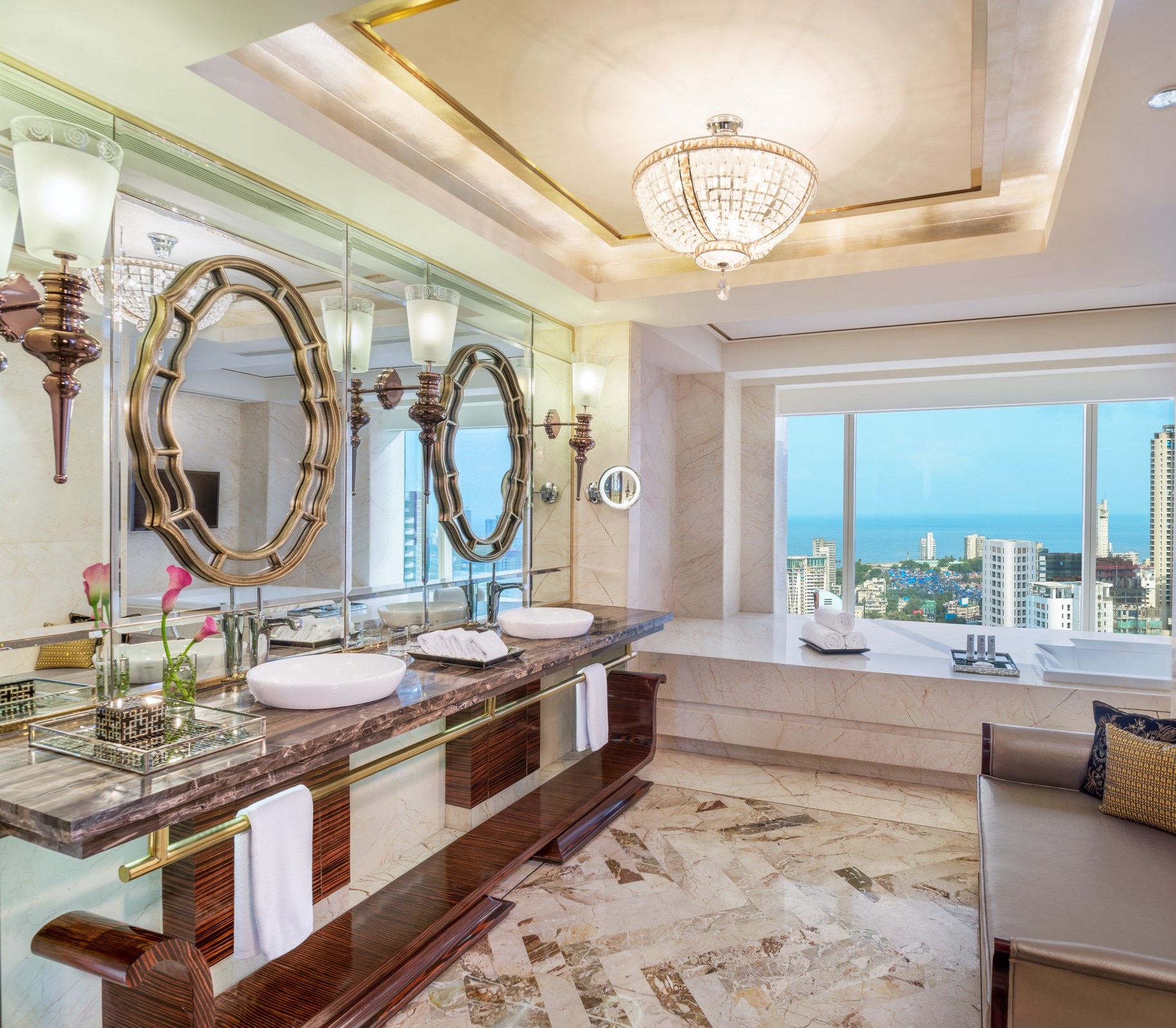 Mansion Suite, 1 King 1