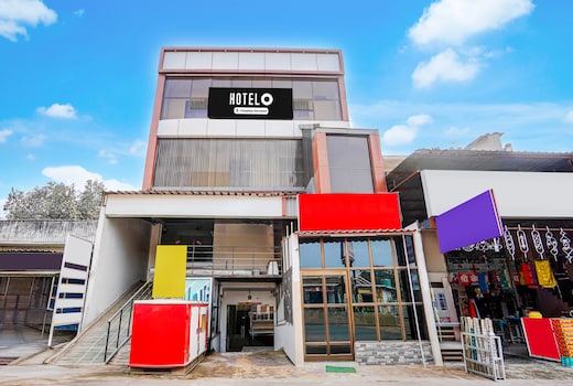 Super Hotel O Kardameshwar Mahadev Temple Varanasi Formerly Pheonix Rooms