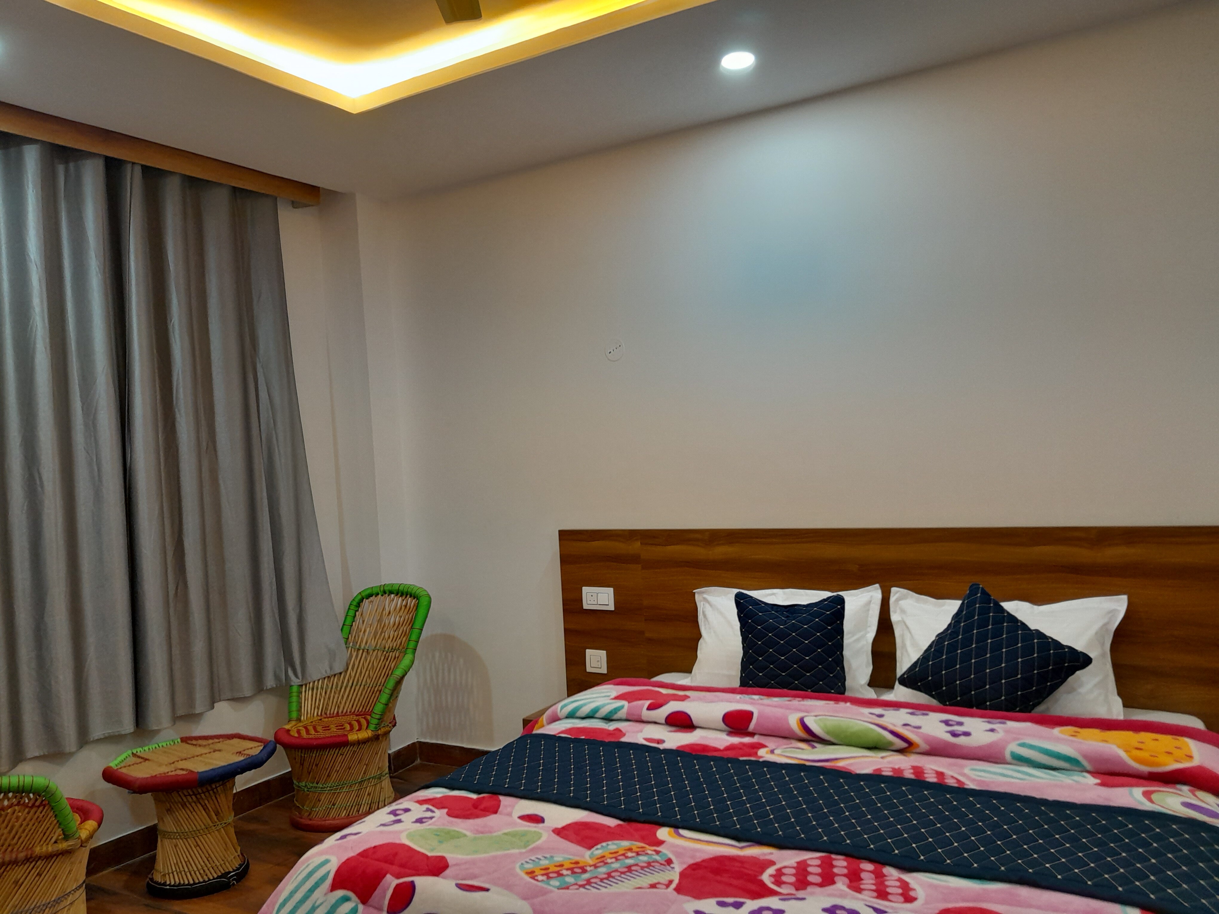 The Bhardwaj Guest House - Tap to explore photos