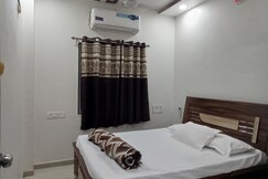 Comfort HmeStay, Rajpipla