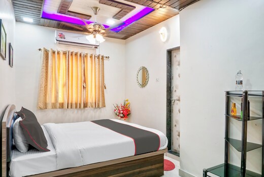 Hotel O Vardhan Executive