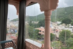 Oasisskyhill's hotel and Restaurant, Pushkar