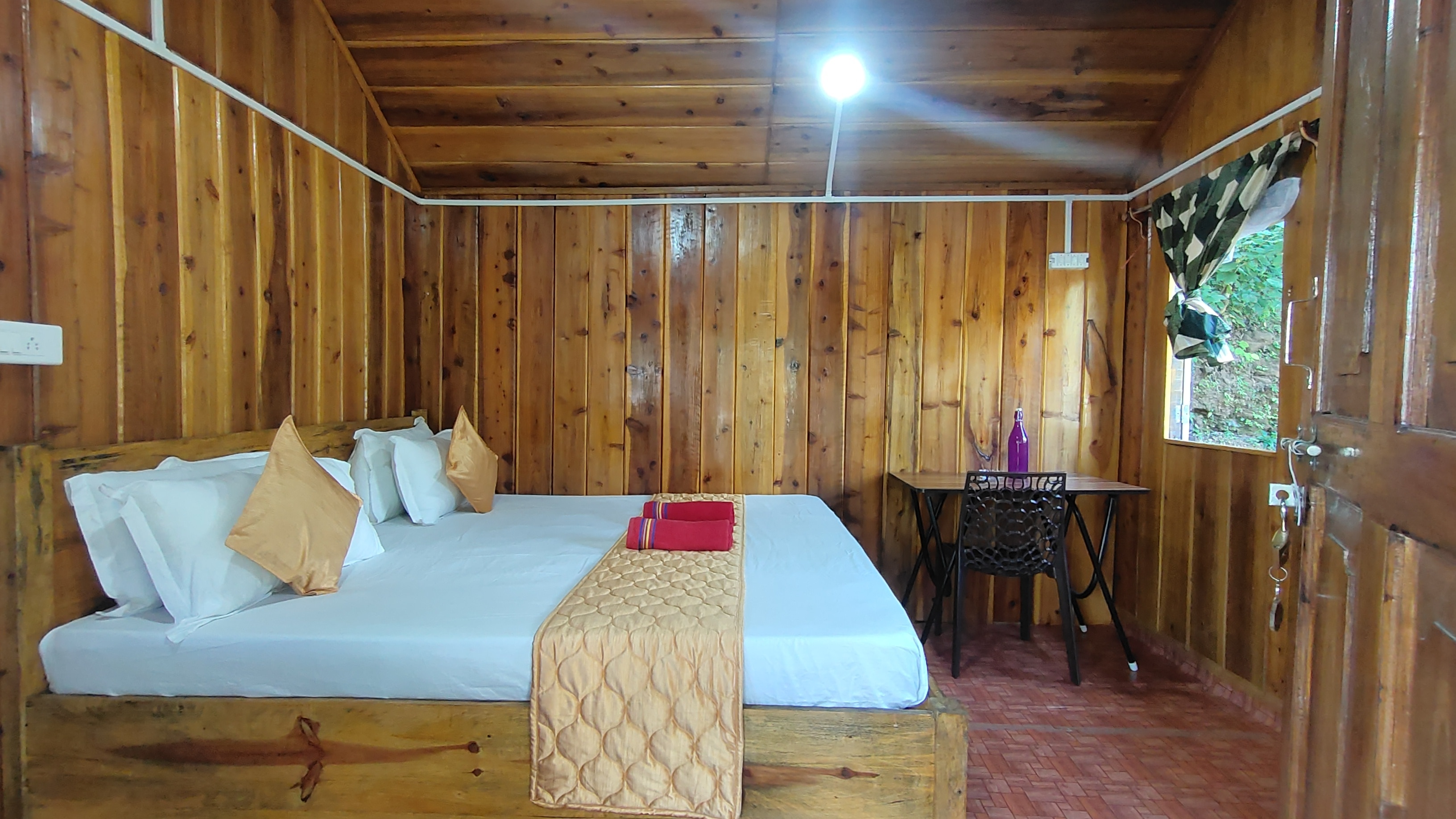 Gawooh Adventure Homestay - Tap to explore photos