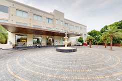 Sunday Resort & Spa by CheckIn Manesar Gurugram, Sohna