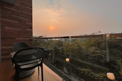 Veloria 3BHK Villa with Pvt Pool By Stellar Stays, Lonavala