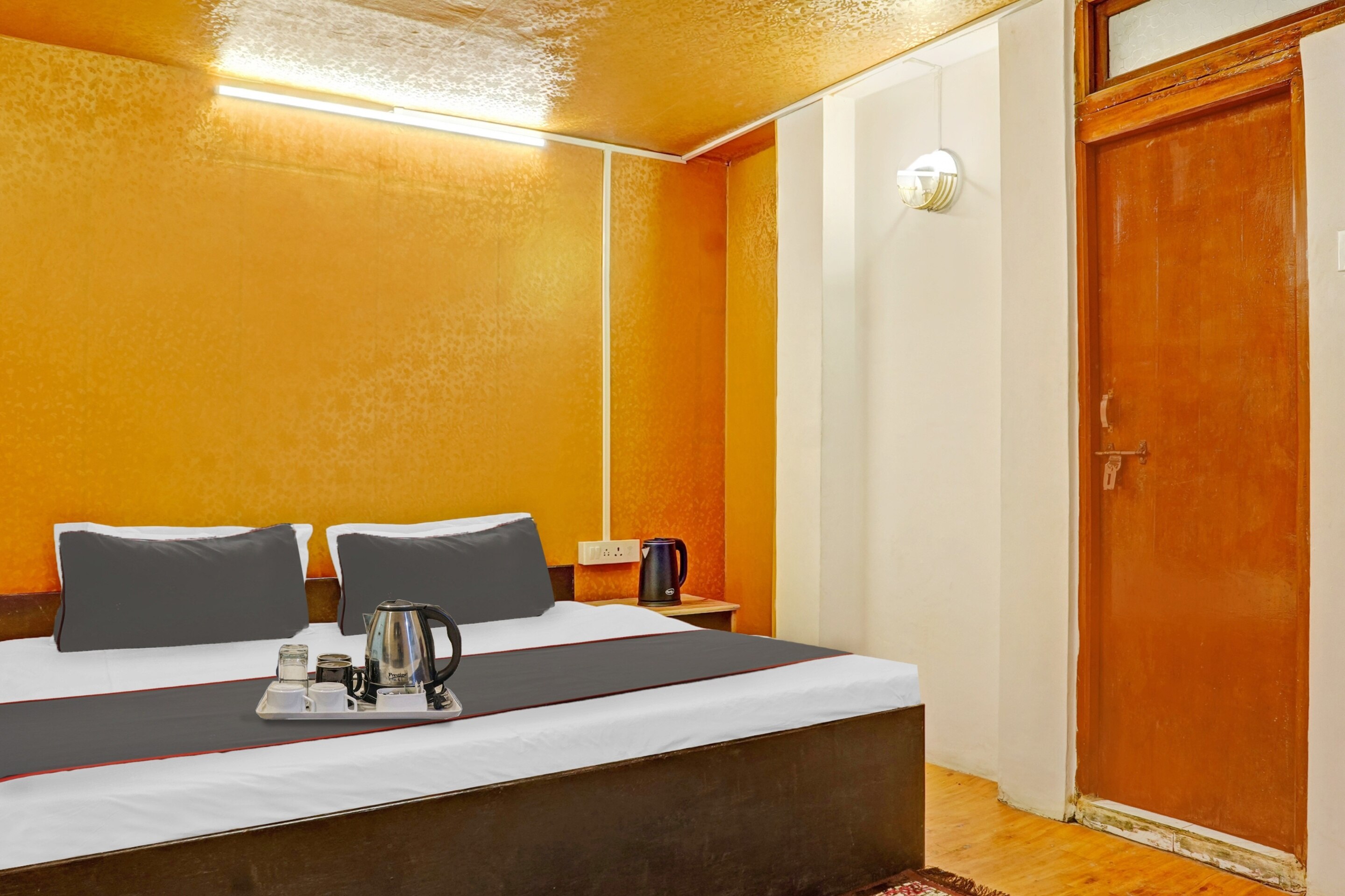 Hotel O Galaxy Residency - Tap to explore photos