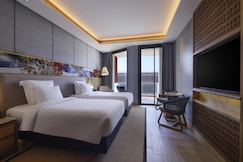 Pullman Lombok Mandalika Beach Resort, Lombok