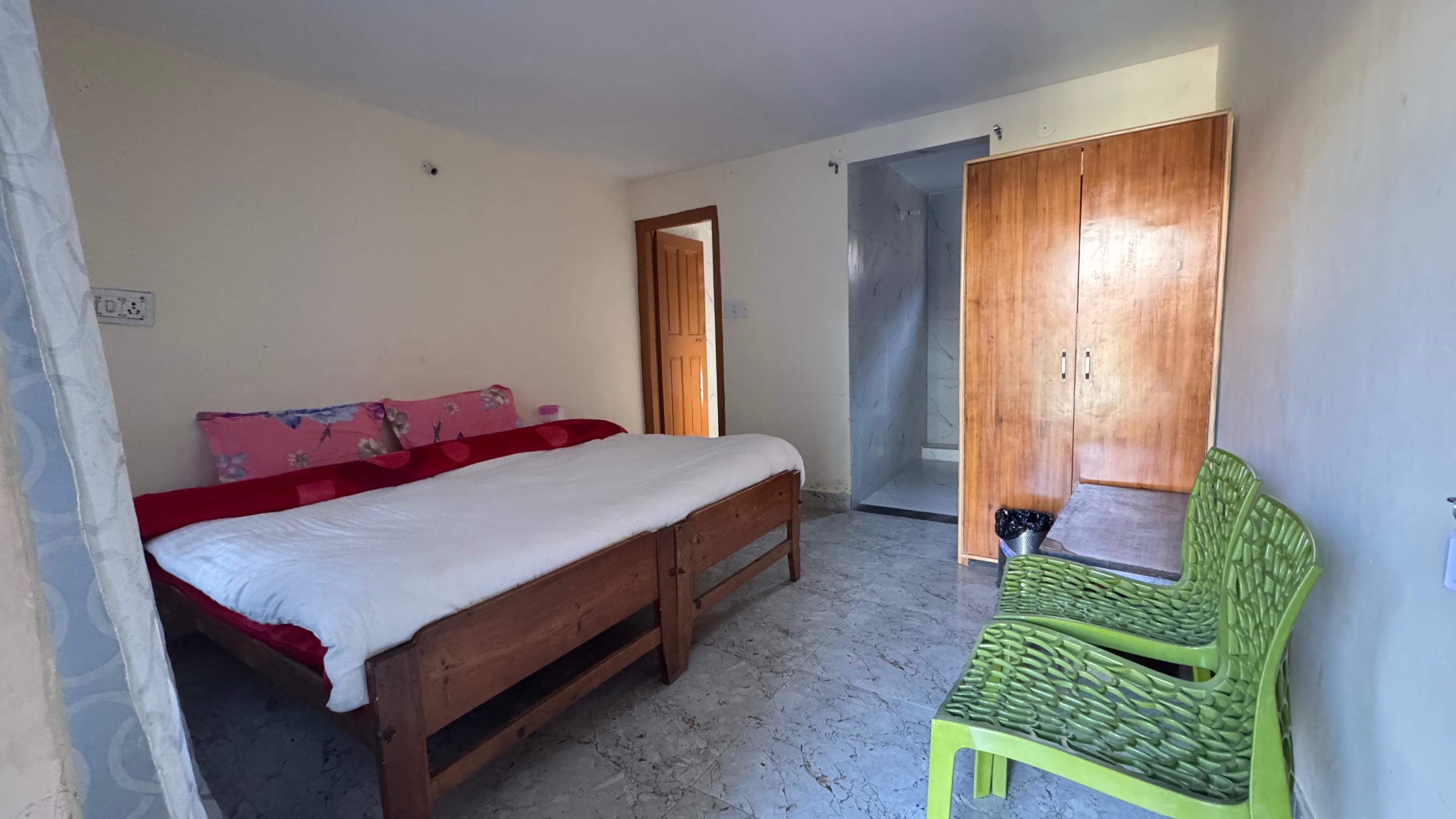 Hotel Ambika Bliss Manali - Tap to explore photos