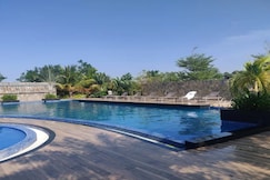 Golden Sands And Beach Resort, Chirala