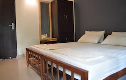 Deluxe Pristine 1 Non AC