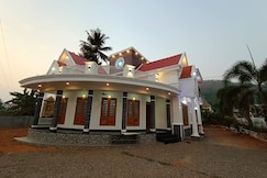 ATHIRAPPILLY NIGHT LAMP, Chalakudy