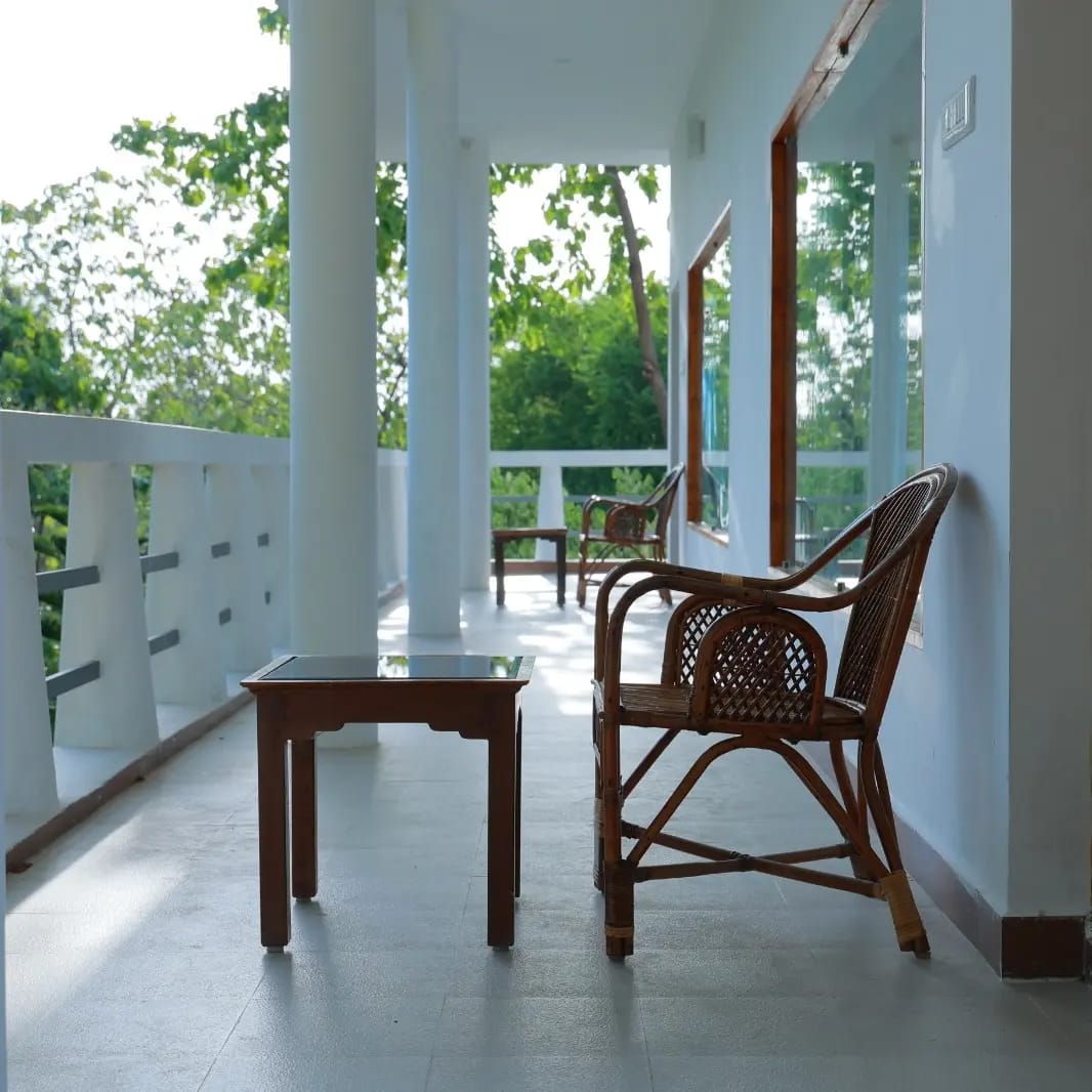 Indien Hermitage Resort - Tap to explore photos