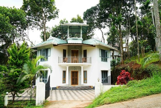 Munnar Breeze