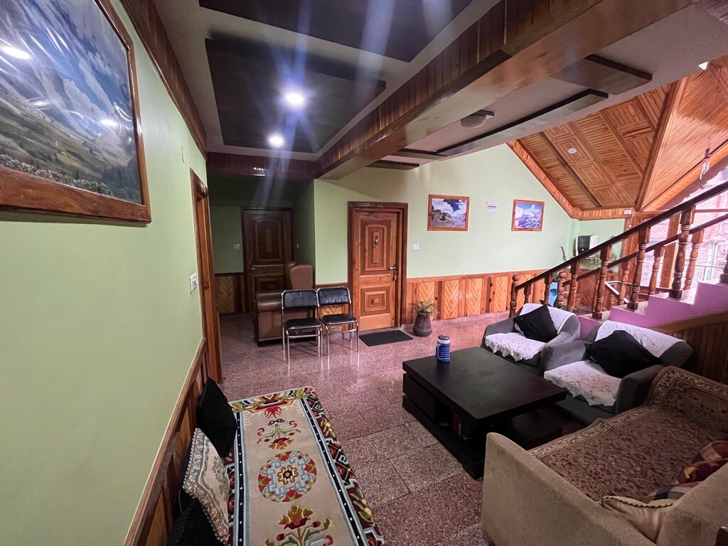Yemthagaura B&B | Private Rooms & Kitchen - Tap to explore photos