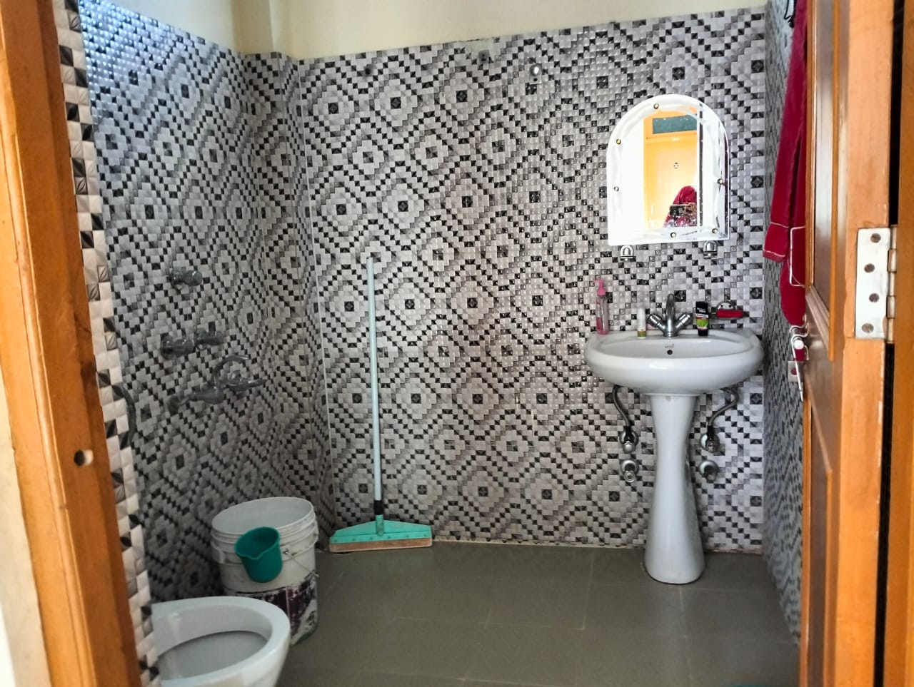 New Buddha Homestay - Tap to explore photos