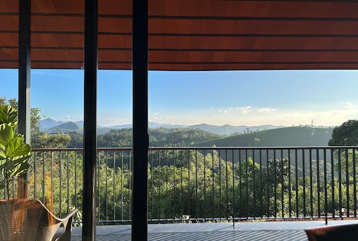 Sylvan Retreat - Luxury Private Pool Rooms