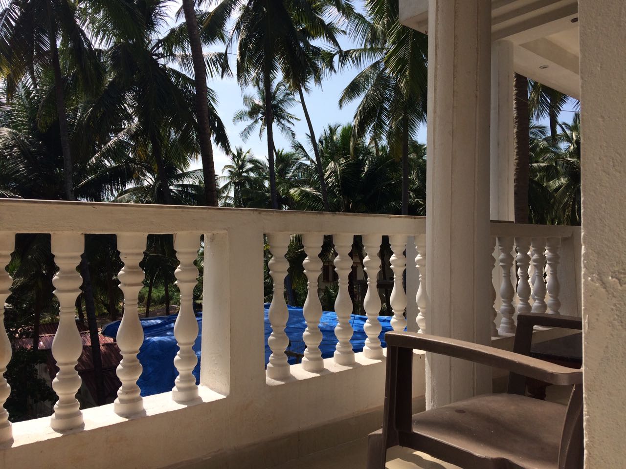 White House Beach Apartments near Mandrem Beach - Tap to explore photos