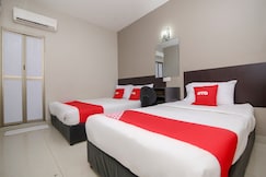 Hotel O Nice Stay Three Six Five Services, Kuching