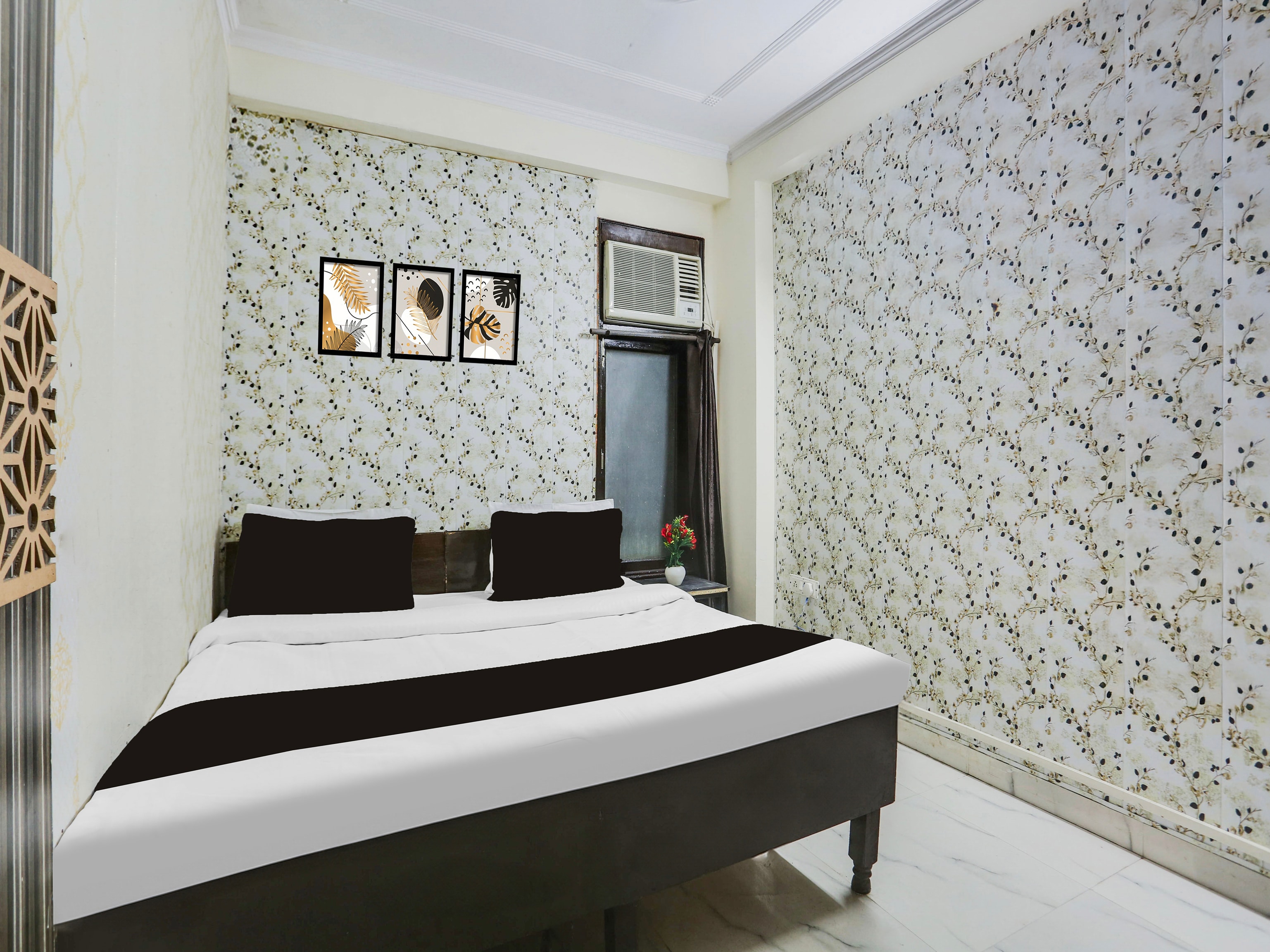 Super Hotel O Chhatarpur Formerly Royal Galaxy - Tap to explore photos