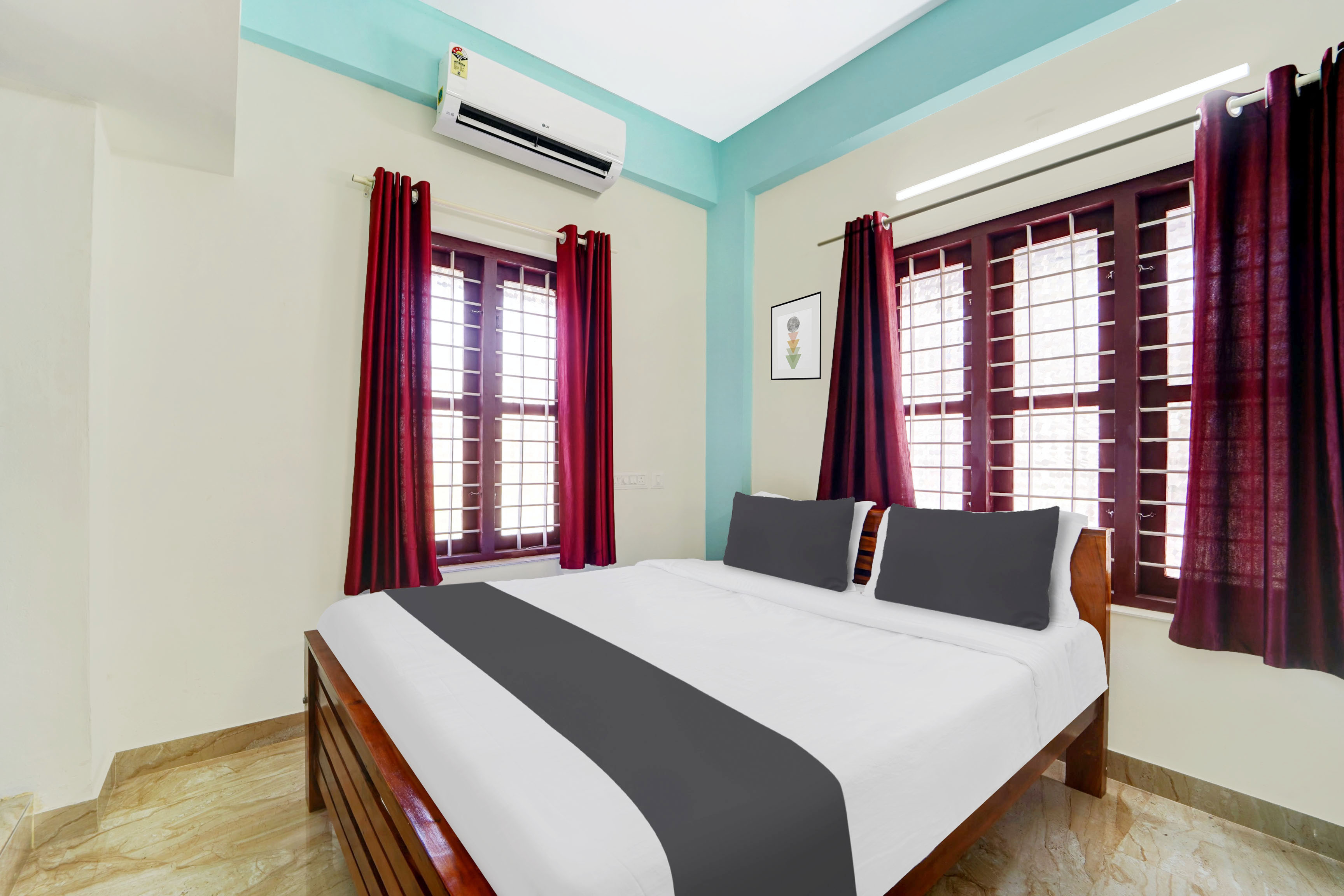Super Hotel O Kazhakuttam Vadakkumbhagam - Tap to explore photos