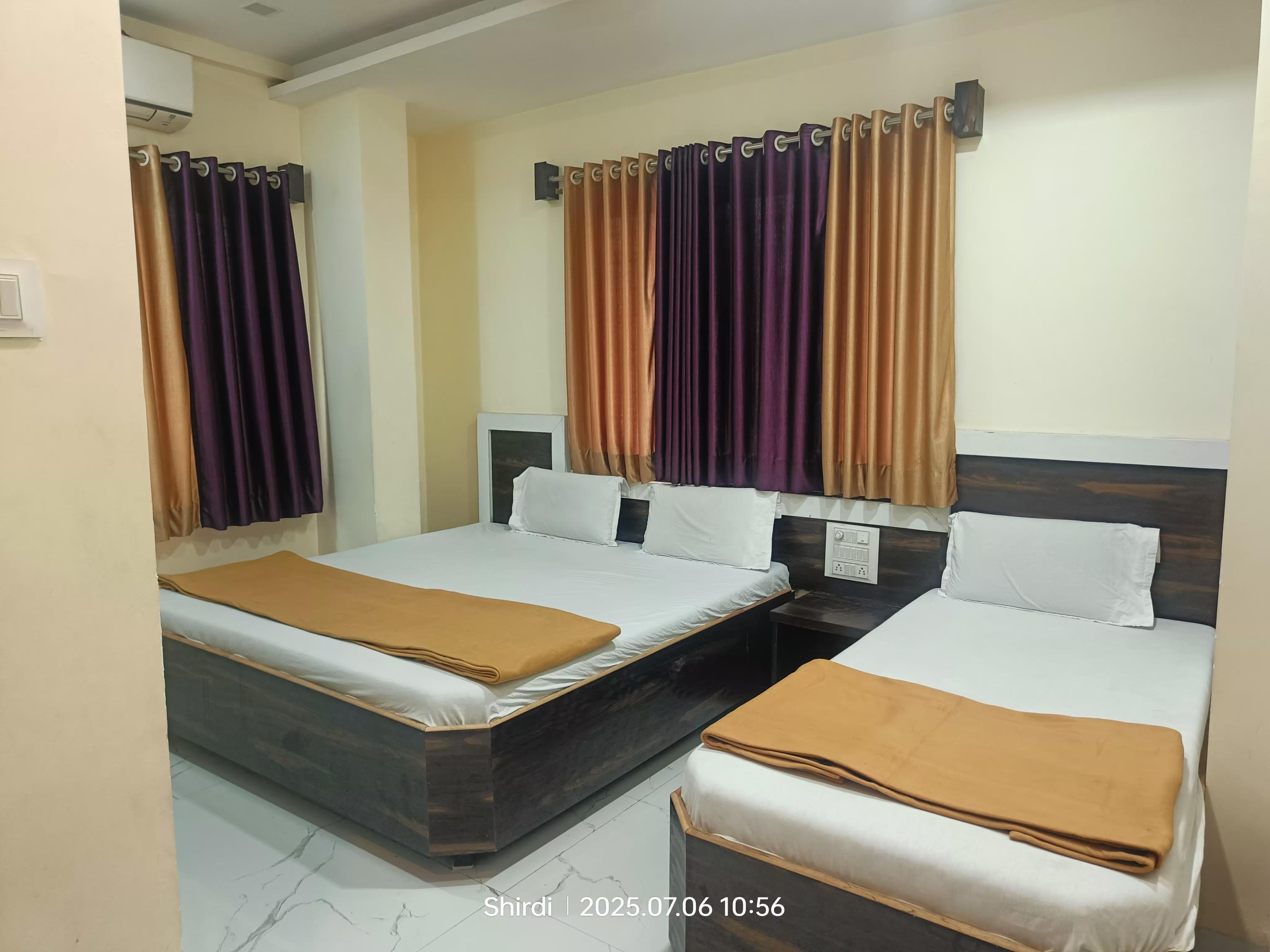 Hotel Sai Viraj Palace - Tap to explore photos
