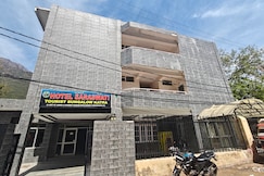 JKTDC Hotel Saraswati (Tourist Bungalow Katra), Jammu