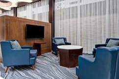 Embassy Suites Syracuse, Onondaga