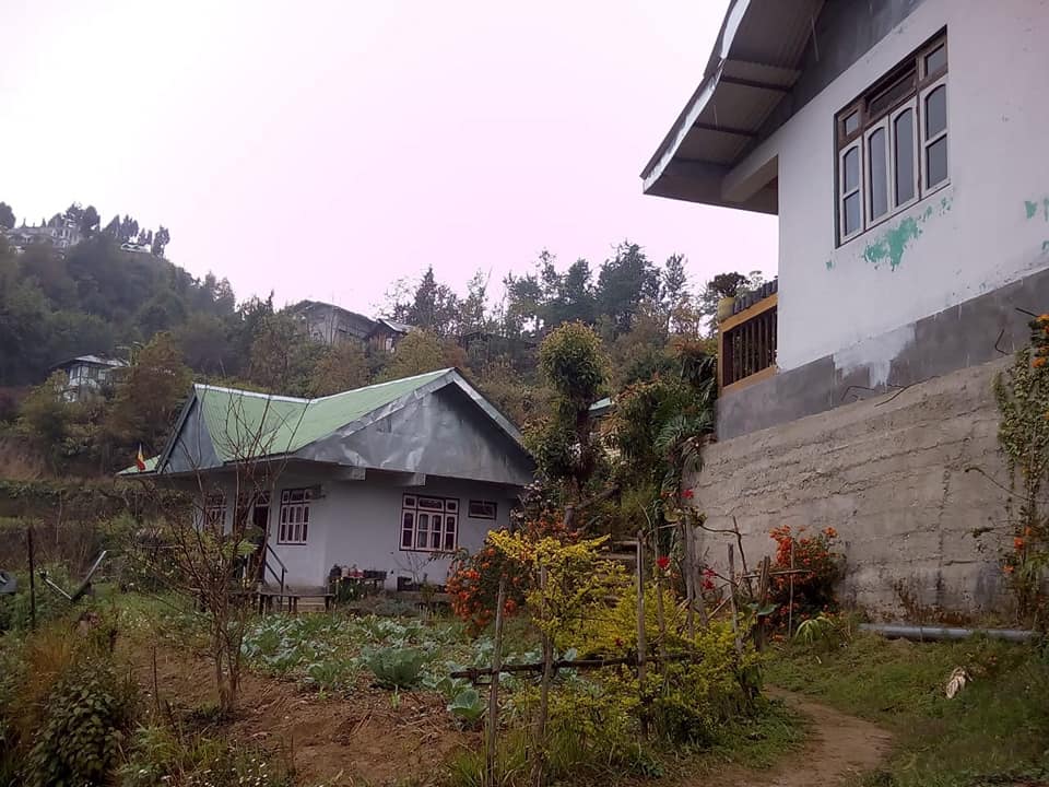 Khambuwan Homestay - Tap to explore photos