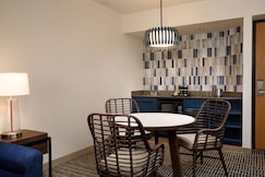 DoubleTree Suites by Hilton Orlando - Disney Springs? Area, Hernando