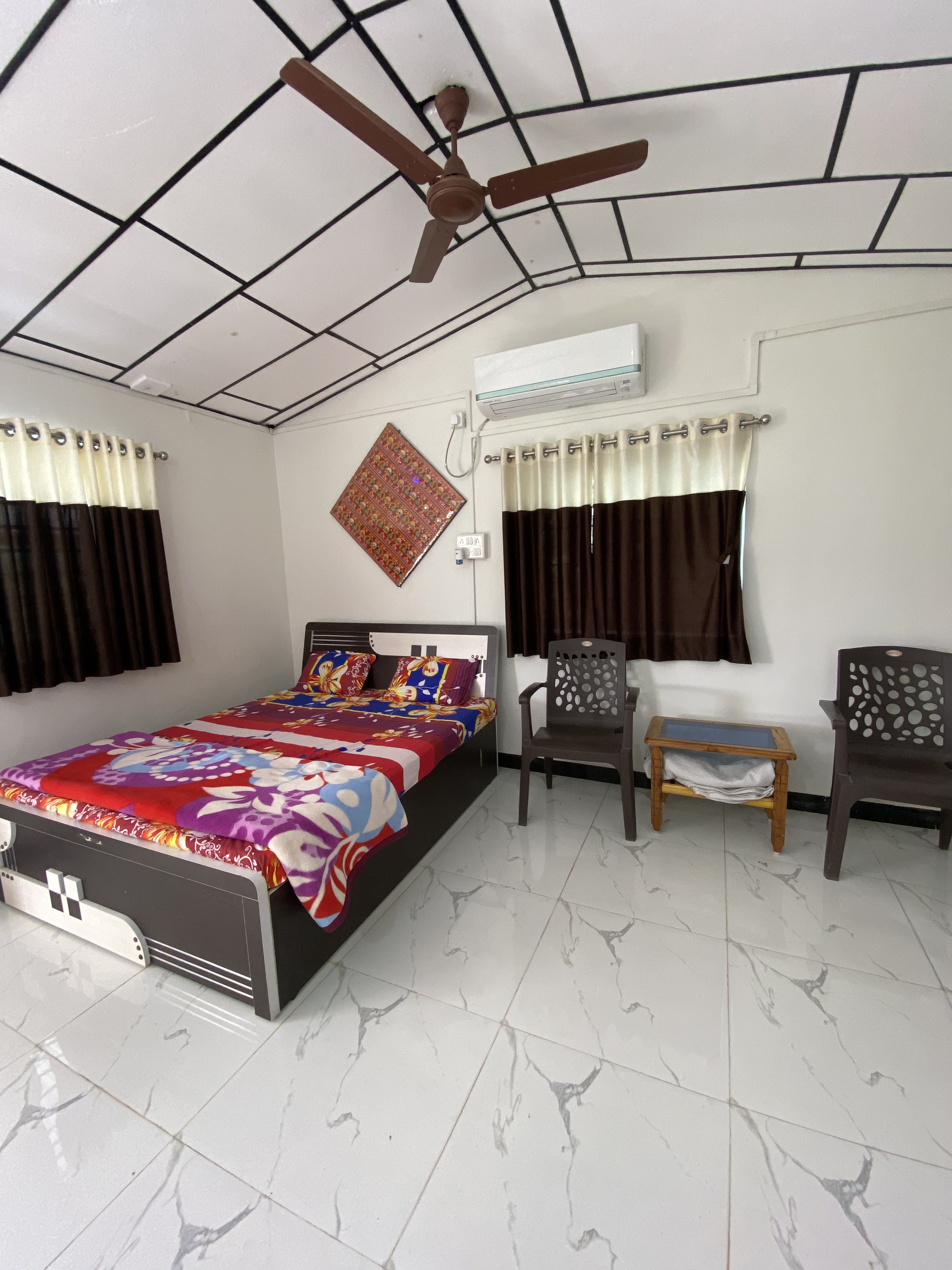 Gir Kesari Farm and Resort - Tap to explore photos