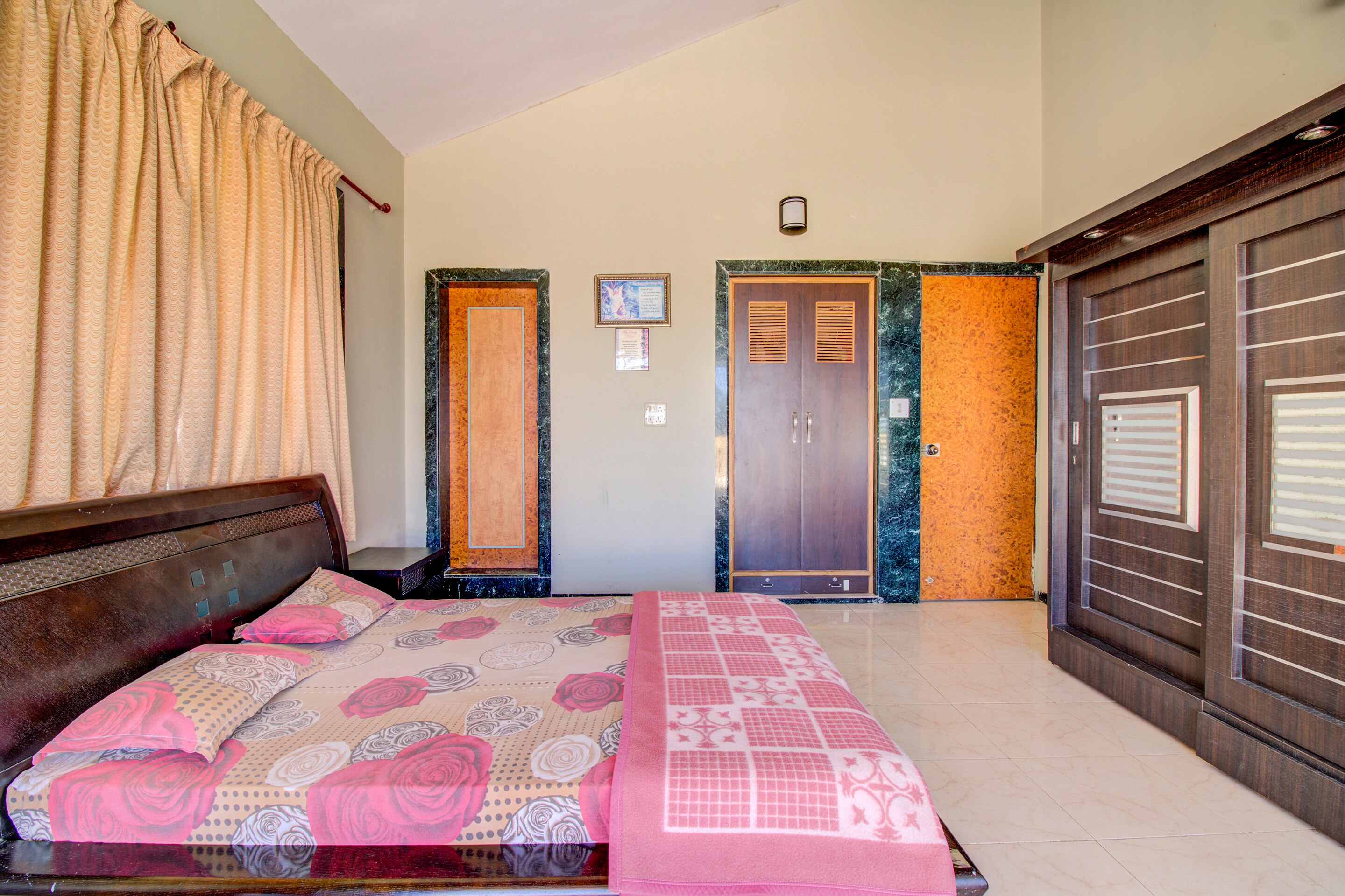 CASA DE VAZ VILLA -3 BHK Villa - Tap to explore photos