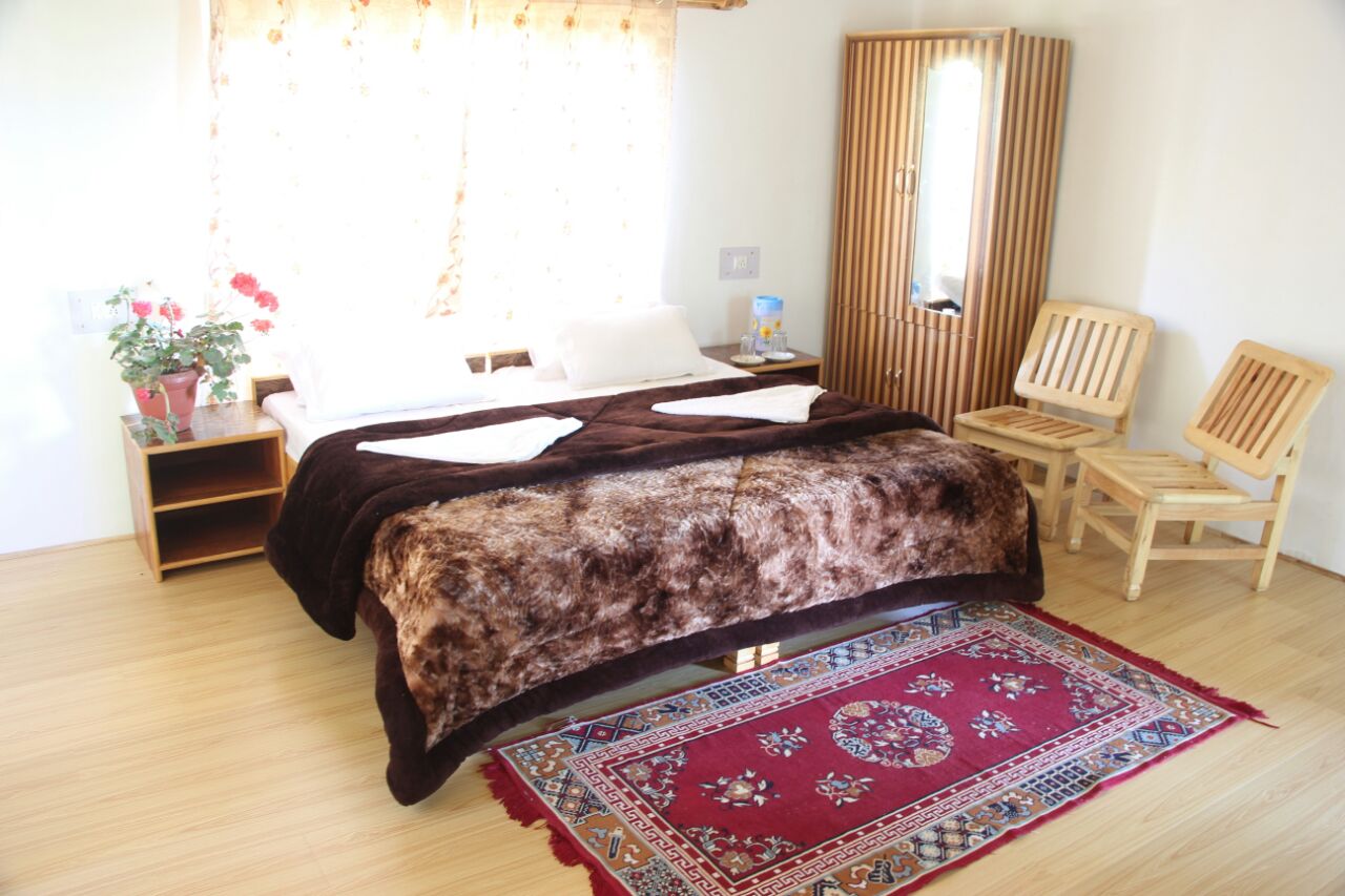 Odbar Guest House - Tap to explore photos