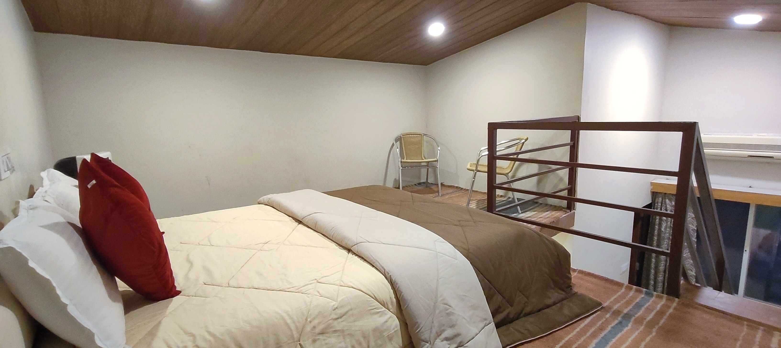 Duplex Family Room 1