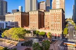 The Biltmore Los Angeles, Los Angeles