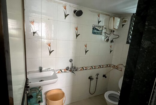 Cozy Room (Salona guest house Charkop)
